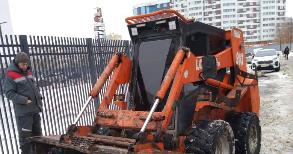 Уборка снега с парковок ЖК «Притяжение»